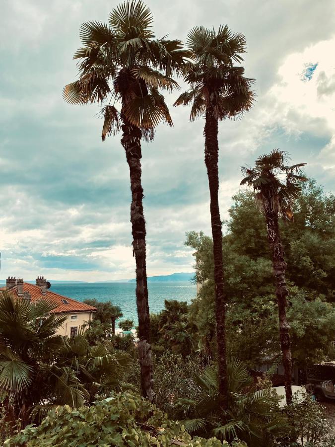 Villa Palma Opatija Bagian luar foto